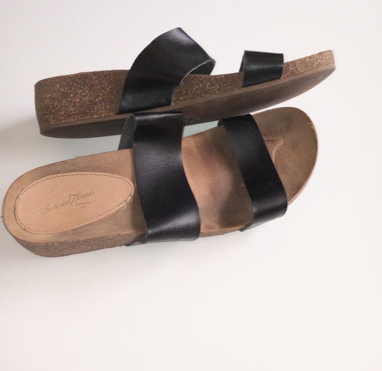 Universal Thread Women's Faux Leather Sandals Black Size 8.5