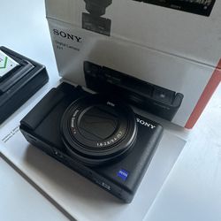Sony ZV-1 Digital Compact Vlogging Camera- Black