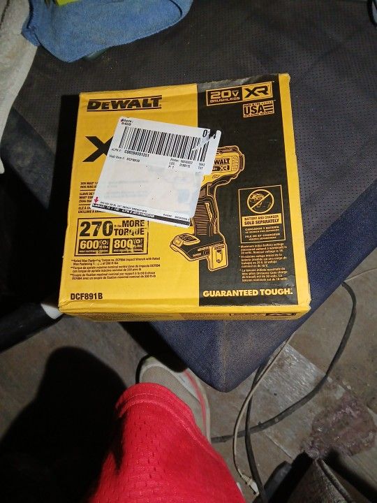 Dewalt 20v XR 1/2 Impact Driver