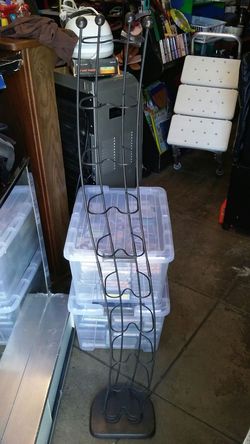 Display para lo CDS estoy cerrando la tienda tengo muchas cosas baratas nuevas y seminuevas mire usted mis ofertas