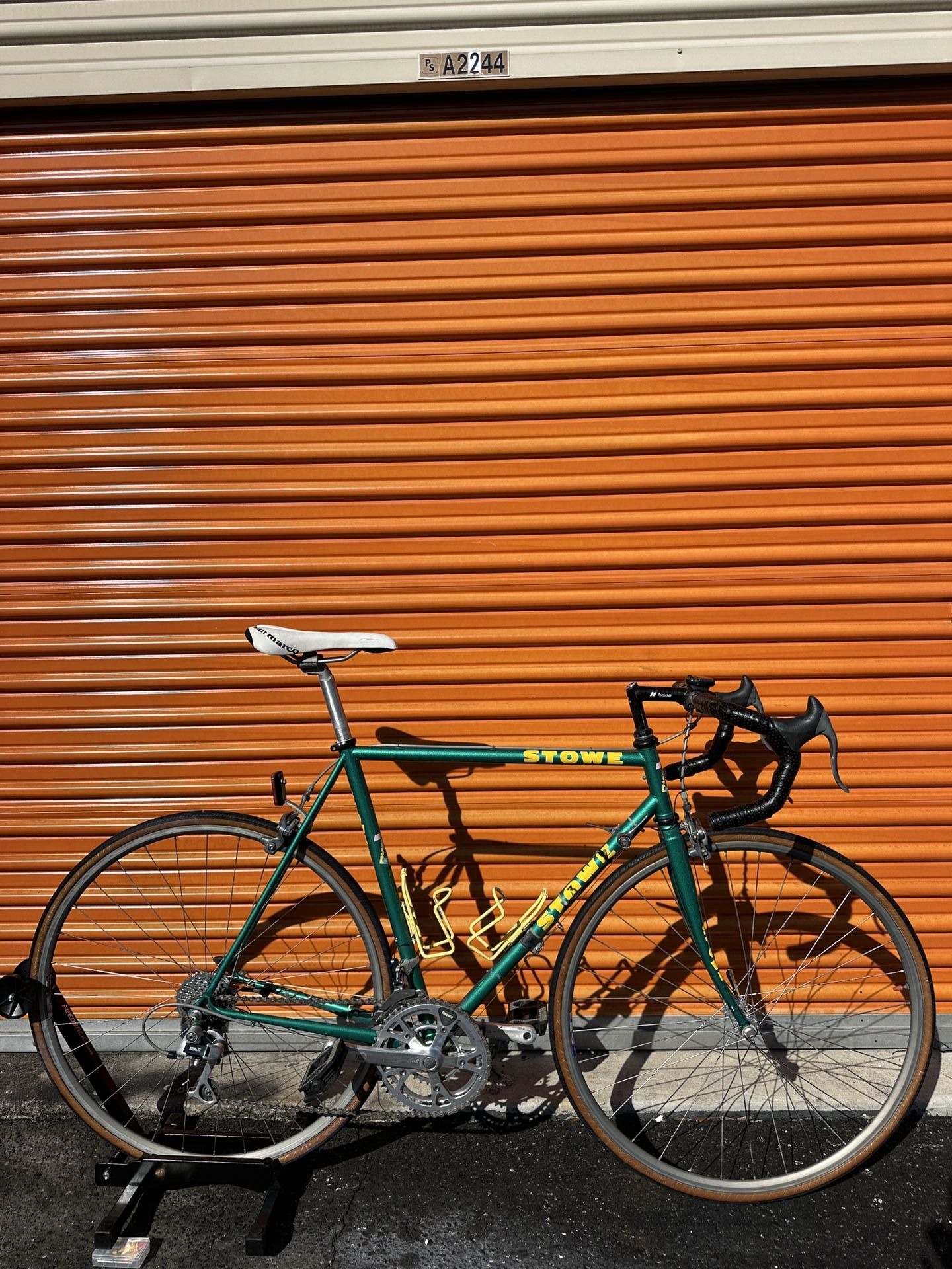 Vintage Stowe Team Road Bike Full Shimano 600 groupset downtube shifters, 7-spd