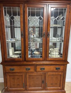 Wood China Cabinet with Leaded Glass Doors