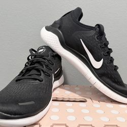 Nike Free RN 2018 Women’s Size 11/Mens 9.5