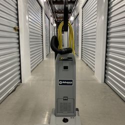 SPECTRUM 18D Advance Upright Vacuum