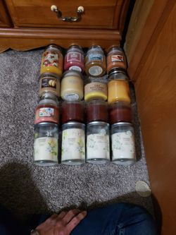 16 Pc Set Yankee Candle Lot Many Scents Some Used Some Not