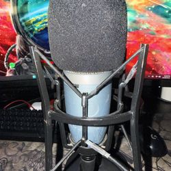 Studio Equipment And PC