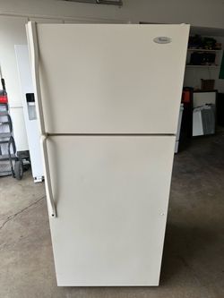 Whirlpool Refrigerator (1 month warranty)