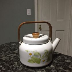 Nice Small Tea Pot Kettle 