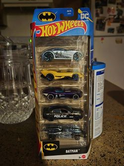 Hot Wheels DC Batman 5-Pack Die-Cast Cars