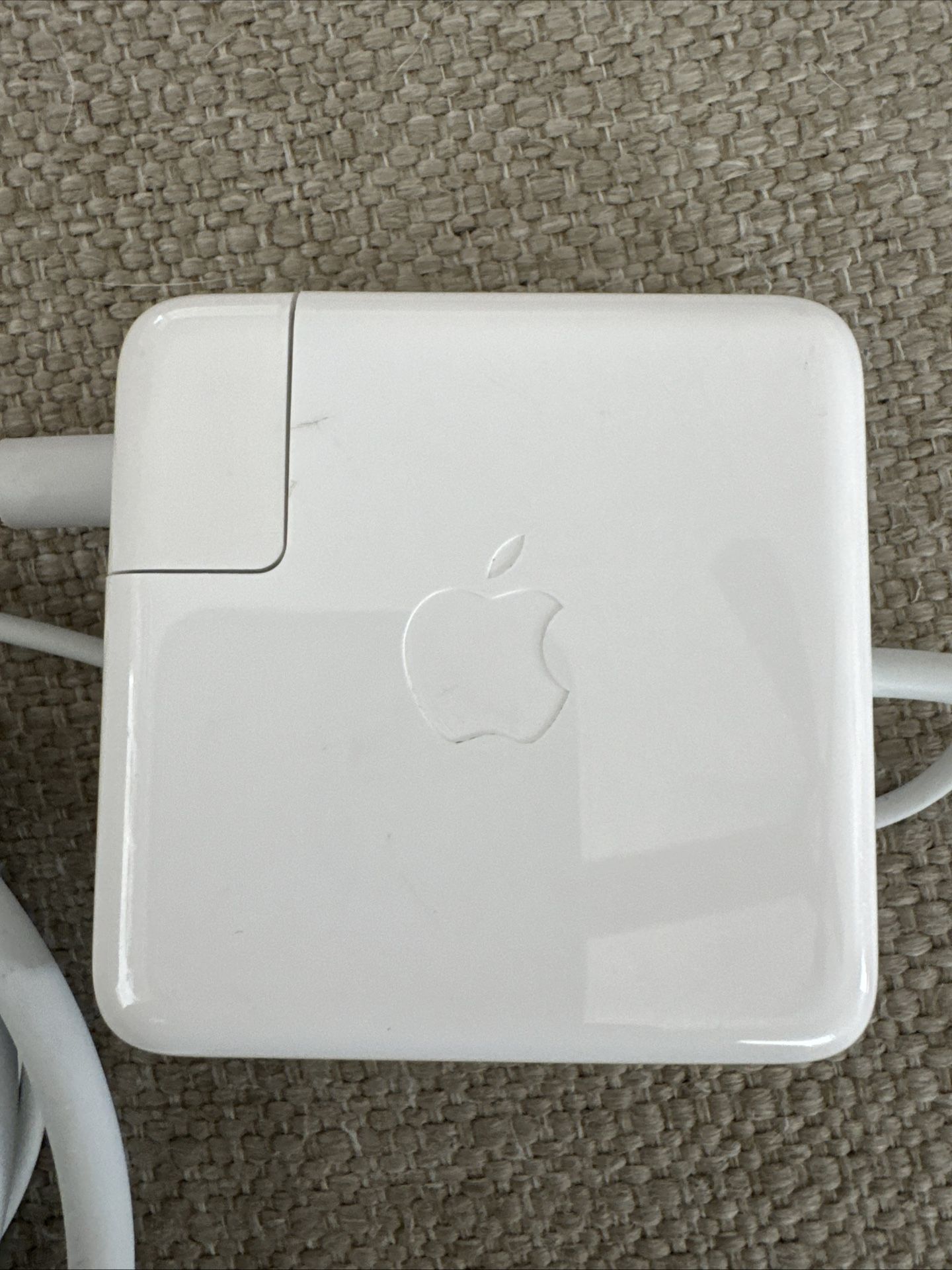 Apple A1344 60W MagSafe Power Adapter