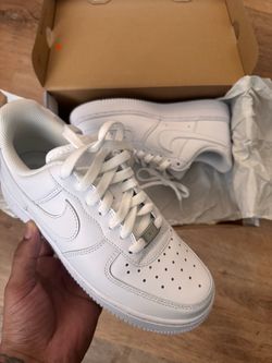 Woman’s Air Force 1