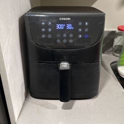 Cosori Air Fryer 5.8 Quart in Black