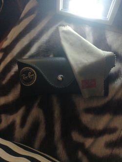 Ray Ban Case An Clothe Just The Case