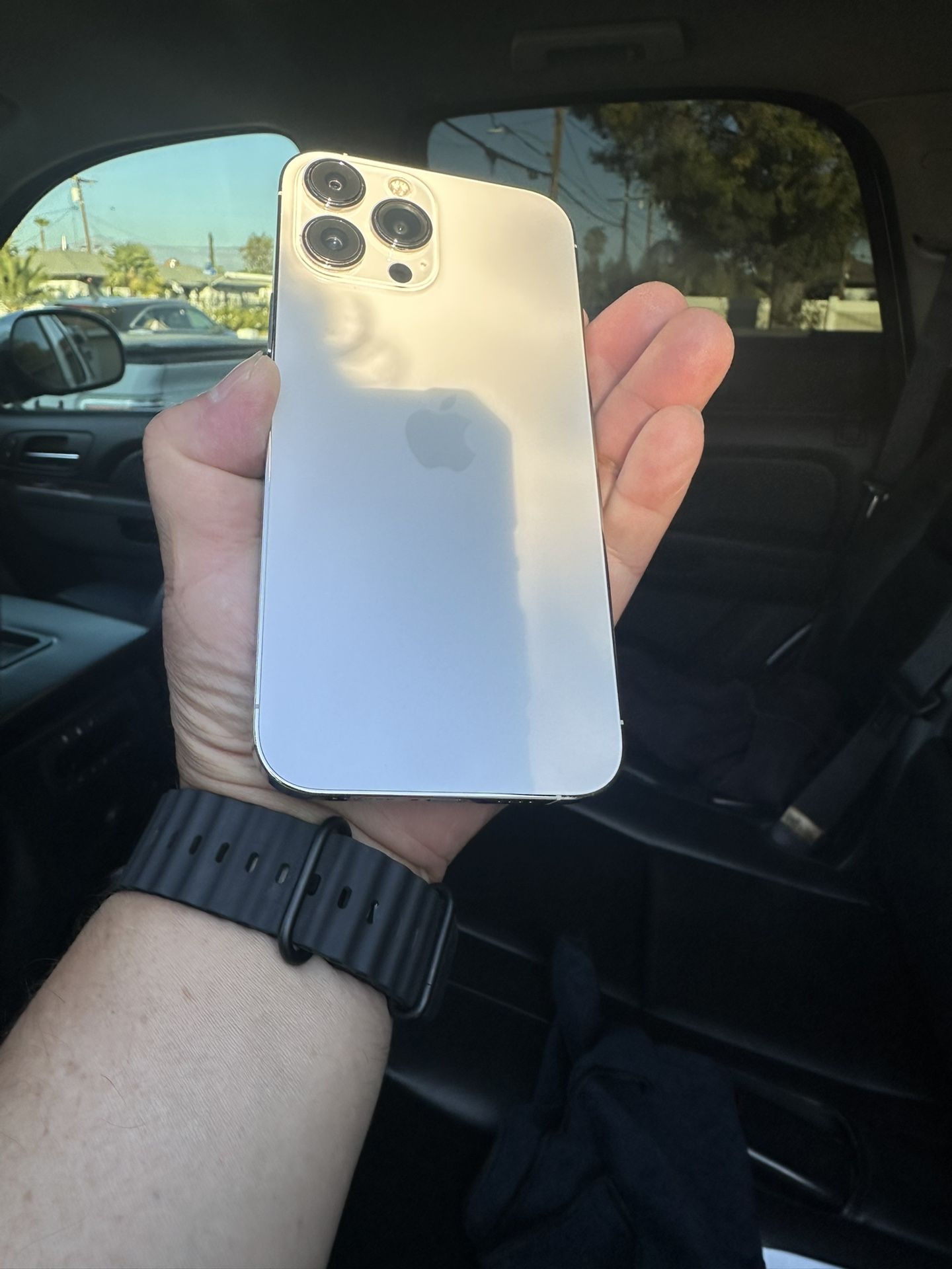No Busques Más Este Es El iPhone 13 Pro Max De 256 Gb Desbloqueado De Fábrica Con Más De 80 De Porcentaje De Vida De Batería
