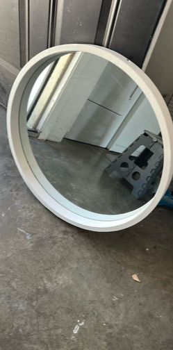 White Circular Mirror