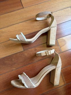 Pelle Moda “Bonnie” Tan Block Heel Sandals with Ankle Strap - Size 9