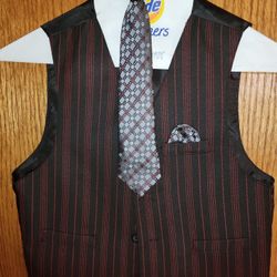 3 Piece Size 7 Vest and Pant Set With Tie