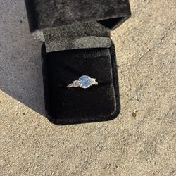 925 Sliver Ring With Mossinite Diamonds