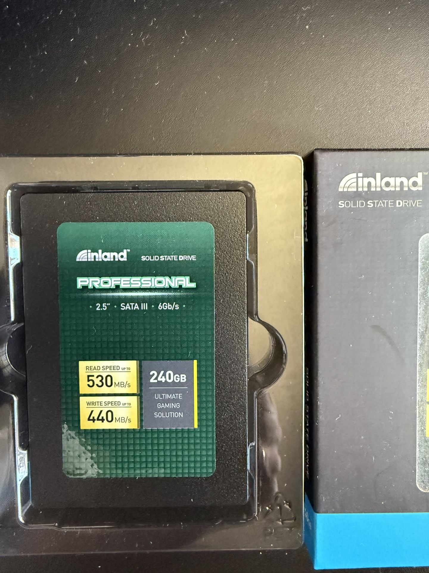 Inland Professional 240GB SSD SATA III 6Gb/s 2.5" Internal Solid State Drive