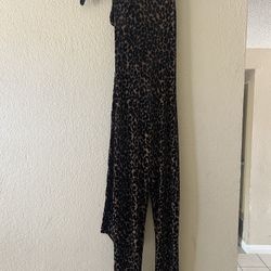Naked Wardrobe 