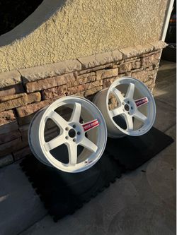 Volk Racing TE37 18x9.5 +40