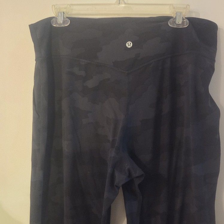 Lululemon Pants Leggings XL Pockets Camo Bpack Grey