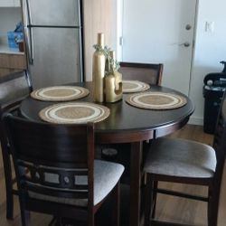 Brown Kitchen Table With 4 Chairs 
