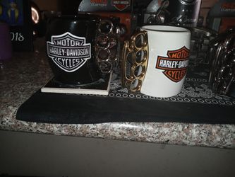Custom coffee cups