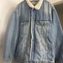 Levi Sherpa Jean Jacket 