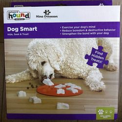 Dog Enrichment Toy NEVER USED Skill Level Easy