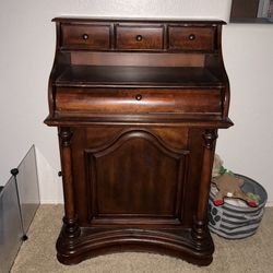 Two Desks Available