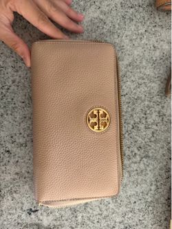 Tory Burch Wallet