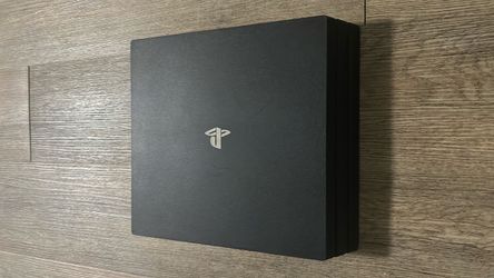PS4 PRO CONSOLE