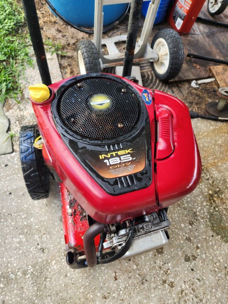 Briggs & Stratton 18.5hp Riding Mower Engine