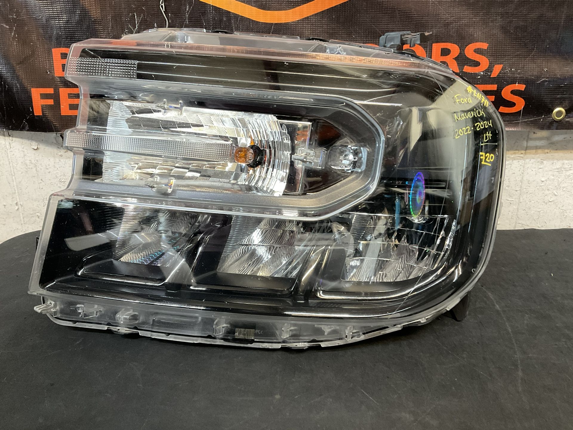 FORD MAVERICK 2022-2024 LH HEADLIGHT (black bezel) OEM