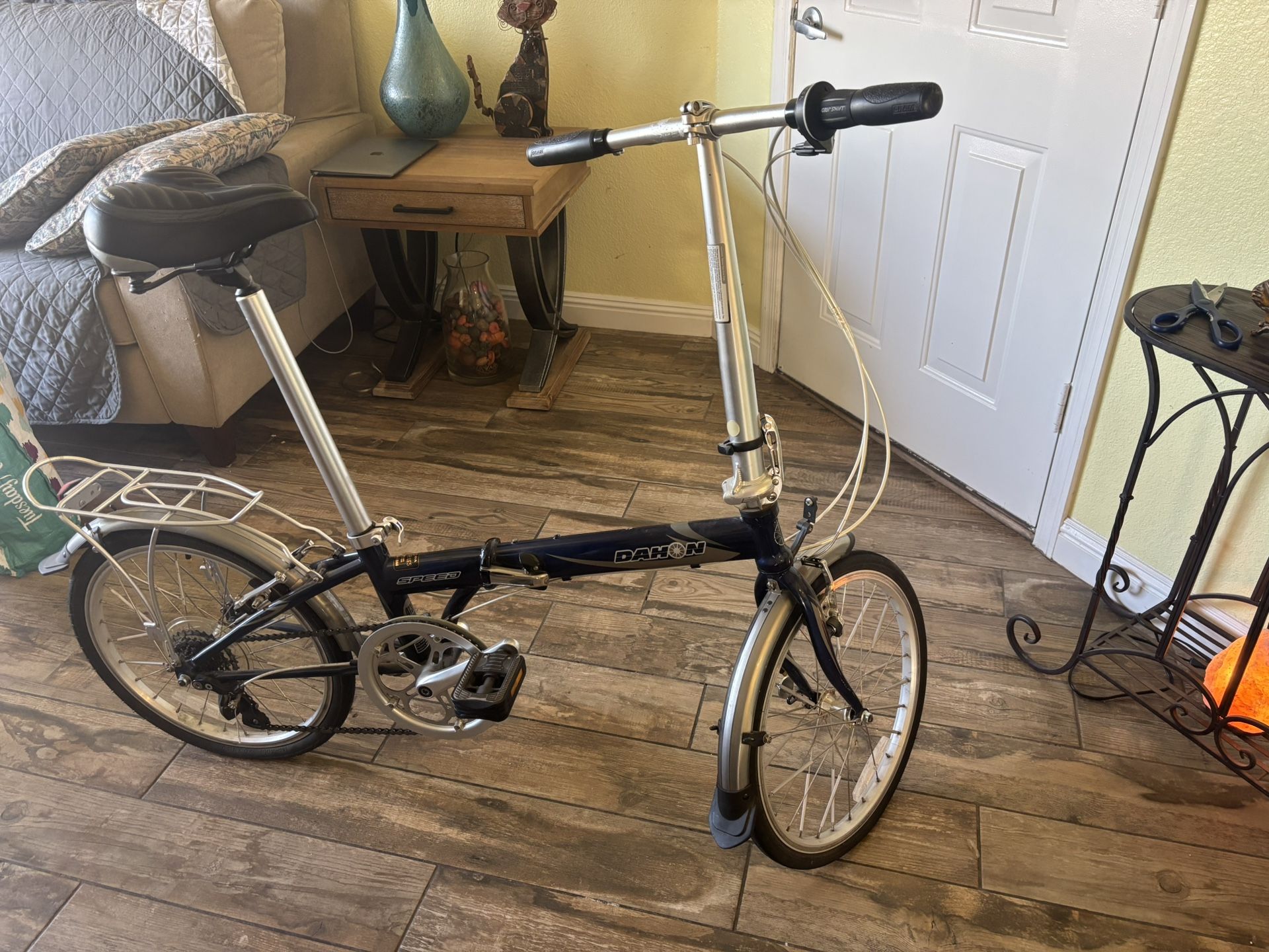 Dahon Folding Bike