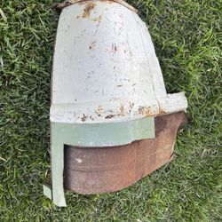 VW Bus Parts, Upper Rear Corner