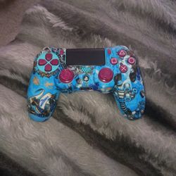 PlayStation 4 Controller 