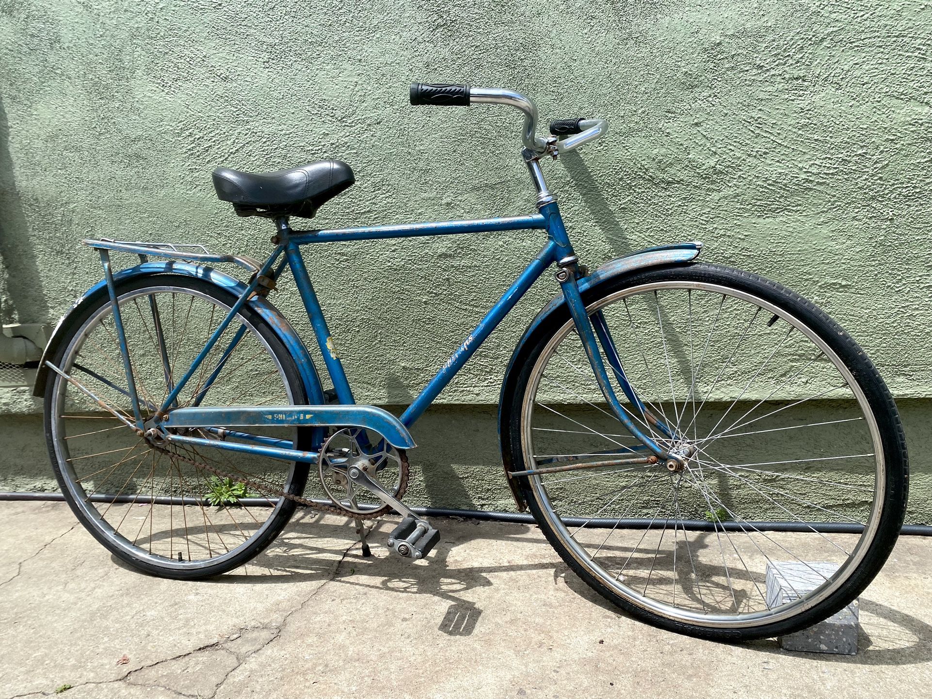 Vintage Phillips Road Bike 26” Wheels Rare Older /Patina Road Bike $50