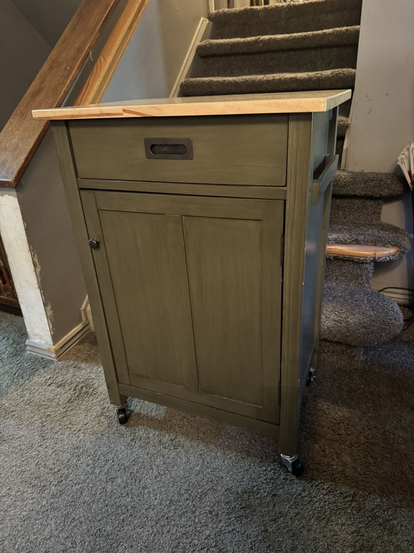 Jonesville Distressed Gray Kitchen Cart by Gracie Oaks