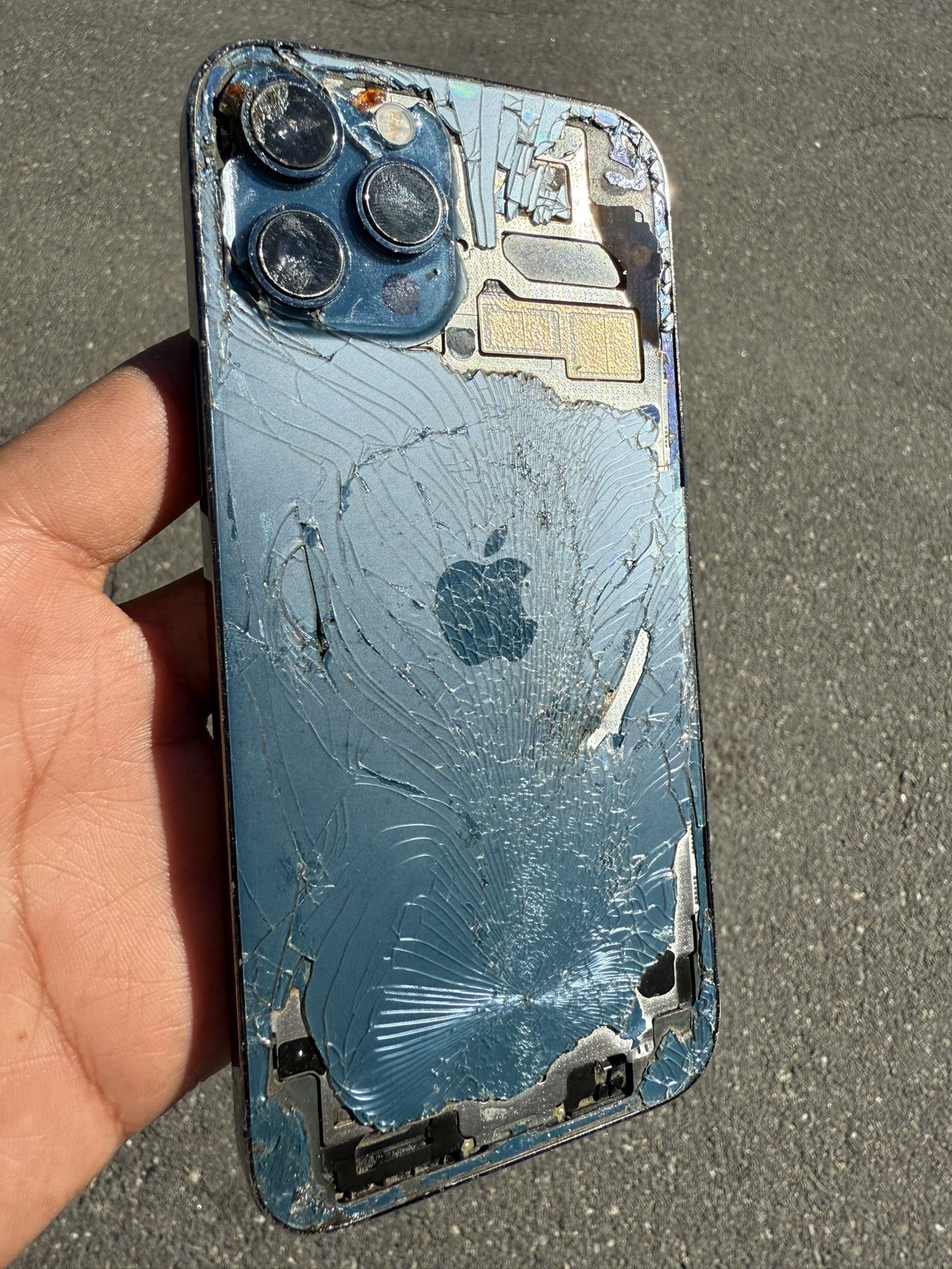 APPLE IPHONE BROKEN SCREEN BACK GLASS