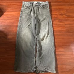 Baggy jeans
