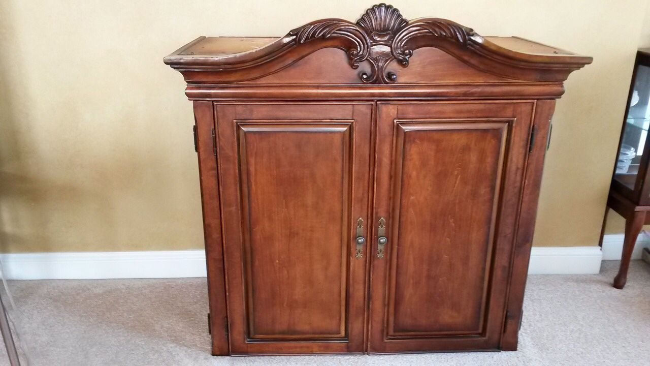 Solid wood Armoire Top.New never used