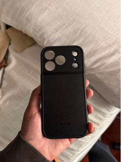 iPhone 17 pro Dbrand Grip Case