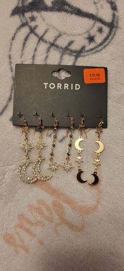Torrid Moon & Star Dangle Earrings Set
