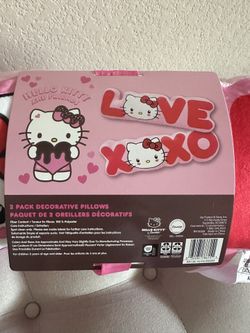 Brand New Hello kitty 2 Pack Pillows Cute