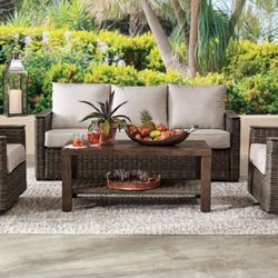 Brand New Beautiful Outdoor Patio Furniture 