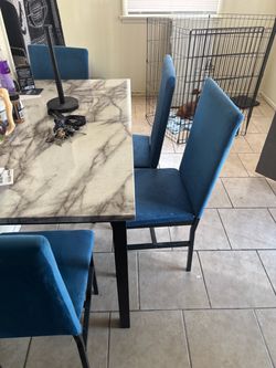 Dining room table