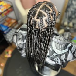 Large Knotless Special 