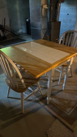 Table and 2 chairs
